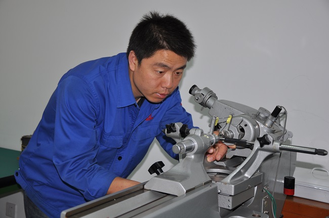 Horizontal Length Measuring Instrument.JPG
