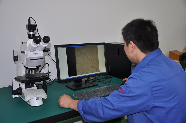 Metallographic Microscope.JPG